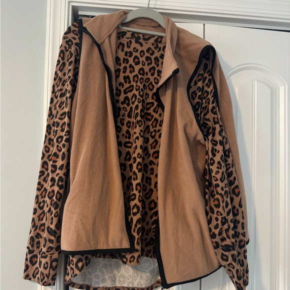 Crew neck and vest combo - Picture 1 of 5